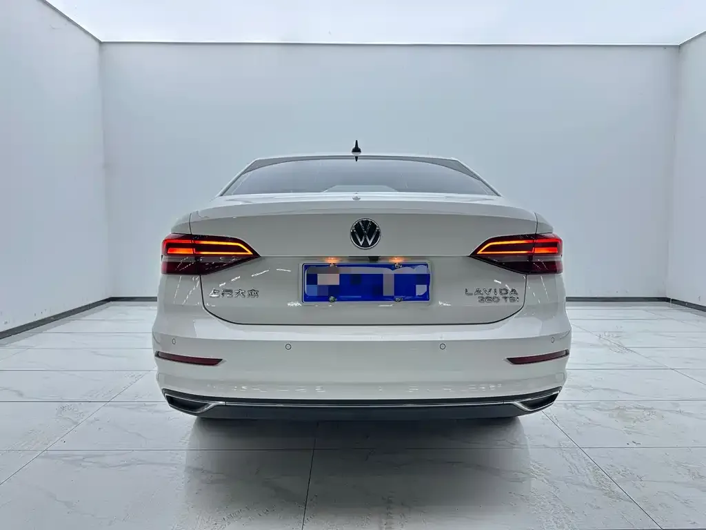 Volkswagen Lavida 2022 из CN, фото 2