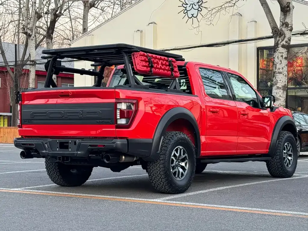 Ford F-150 Raptor — фото 8