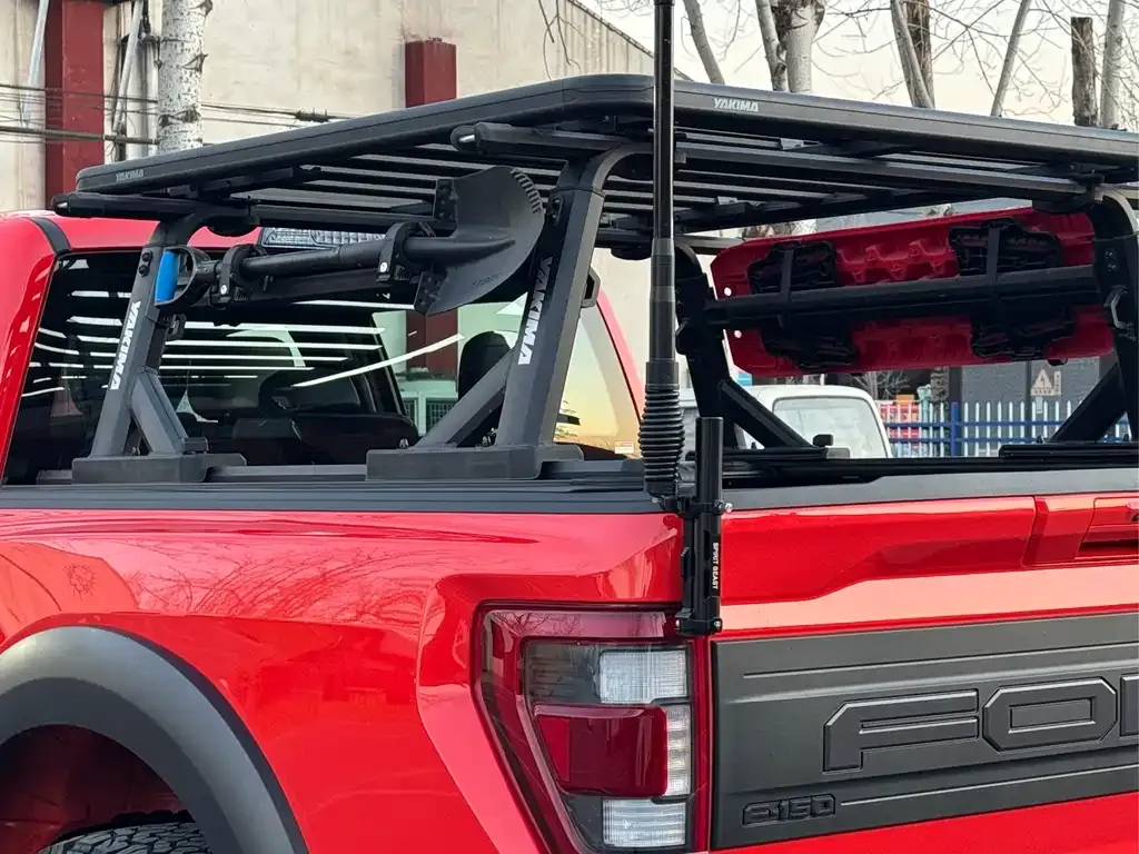 Ford F-150 Raptor — фото 2