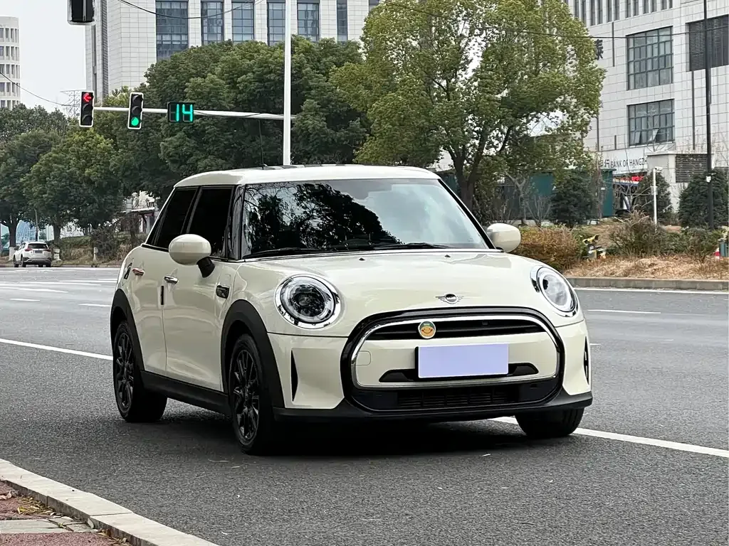 MINI Cooper (3-door) 2021 из CN, фото 7