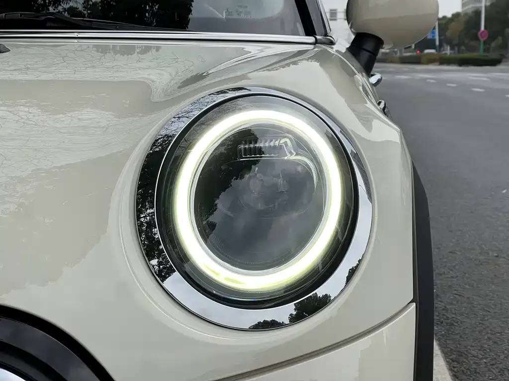 MINI Cooper (3-door) 2021 из CN, фото 3