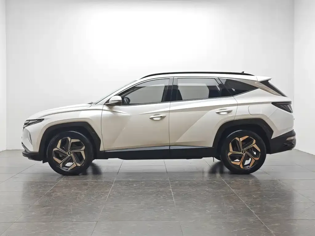 Hyundai Tucson 2022 из CN, фото 10