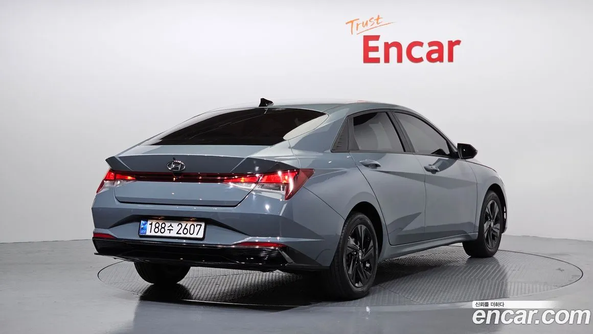 Hyundai AVANTE 2021 из KR, фото 2