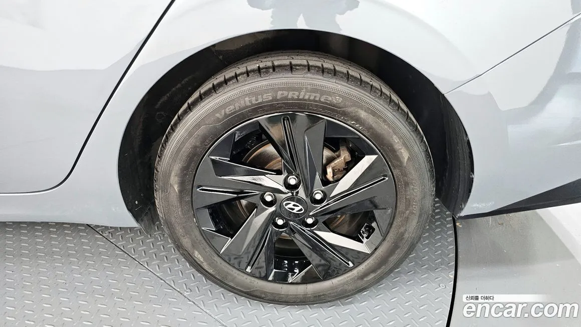 Hyundai AVANTE 2021 из KR, фото 5