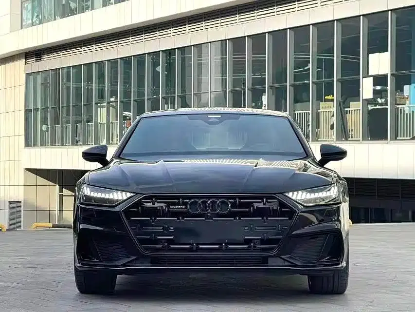 Audi A7L 2024 из CN, фото 3