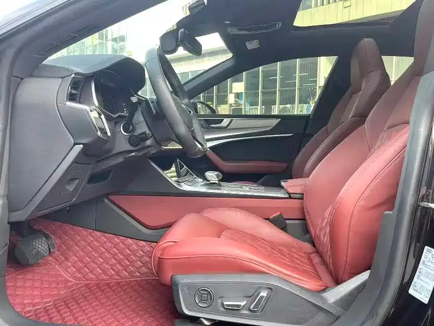 Audi A7L 2024 из CN, фото 2