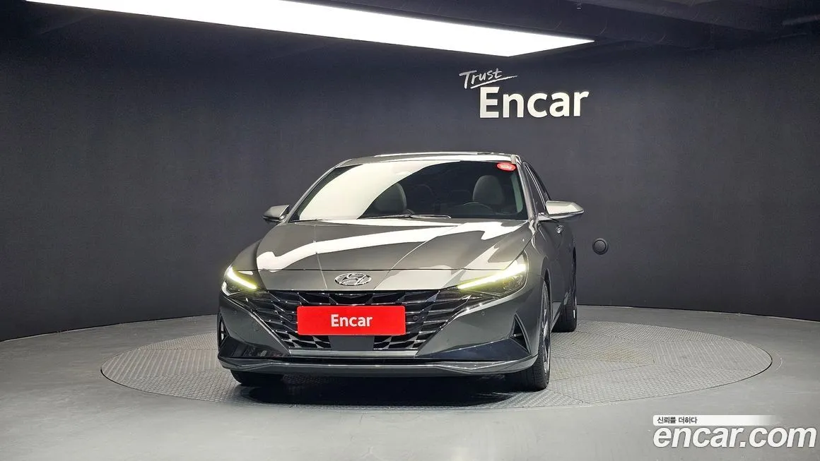 Hyundai AVANTE — фото 3