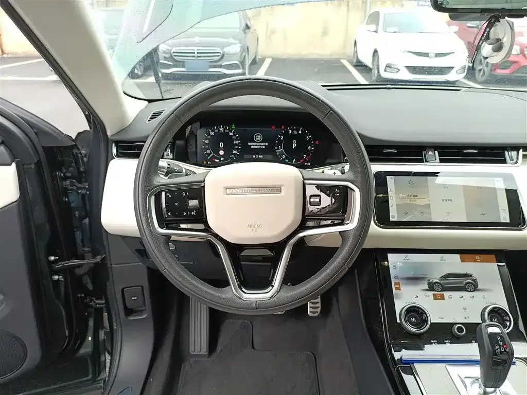Land Rover Evoque — фото 9