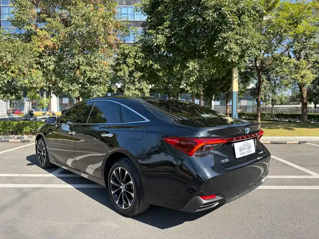 Toyota Avalon 2024 из CN, фото 7