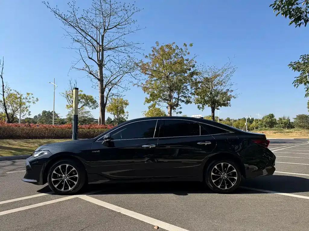 Toyota Avalon 2024 из CN, фото 10