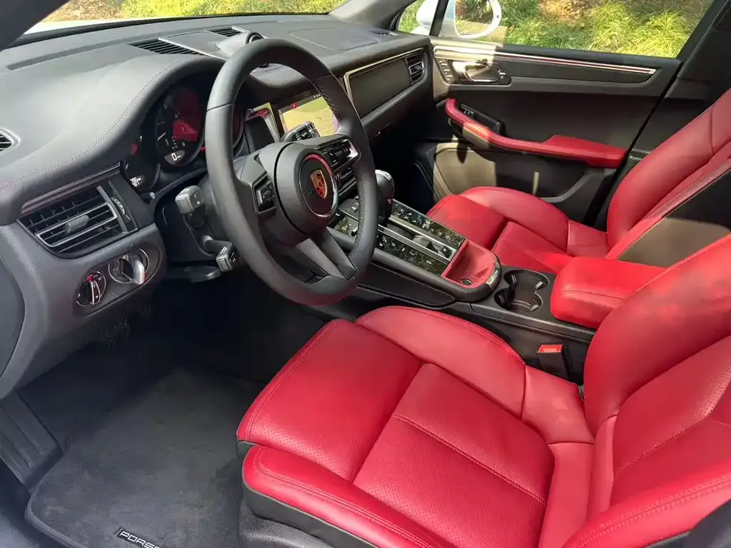 Porsche Macan 2025 из CN, фото 5
