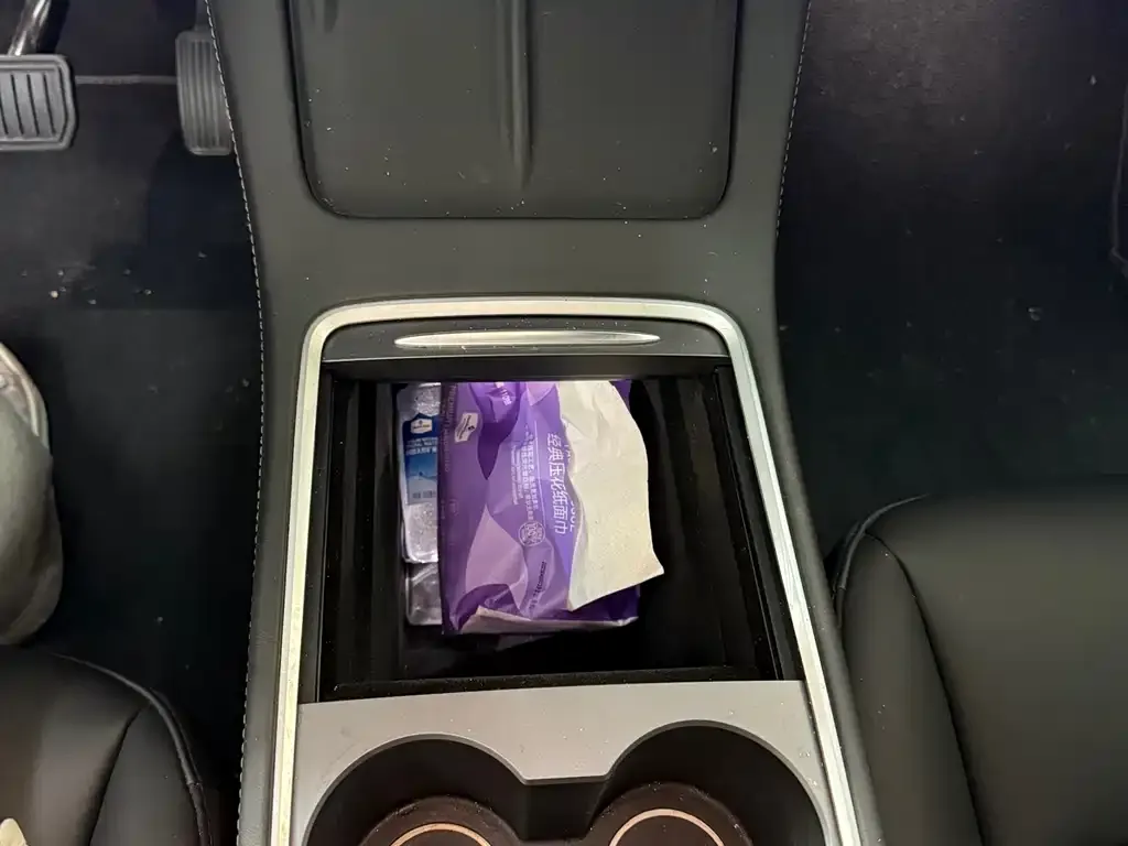 Tesla Model Y 2022 из CN, фото 9