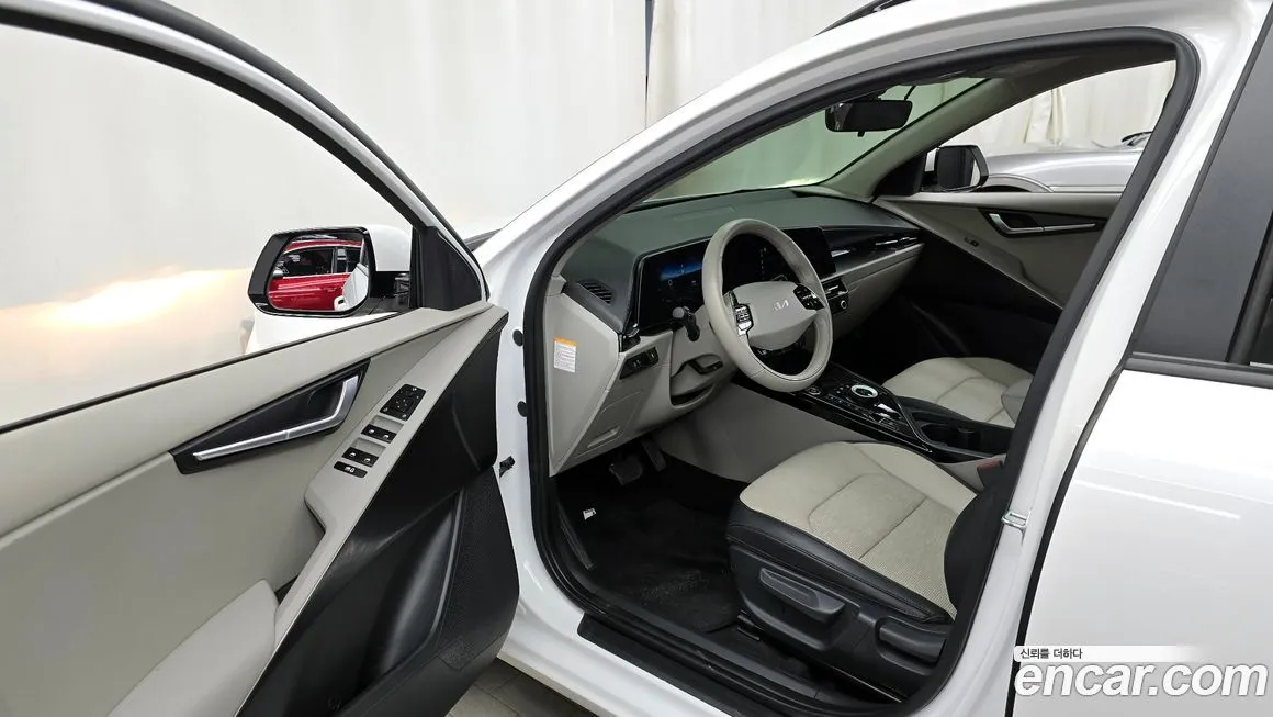 [object Object] Niro 2023 из KR, фото 10