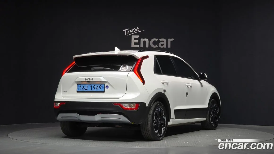 [object Object] Niro 2023 из KR, фото 2