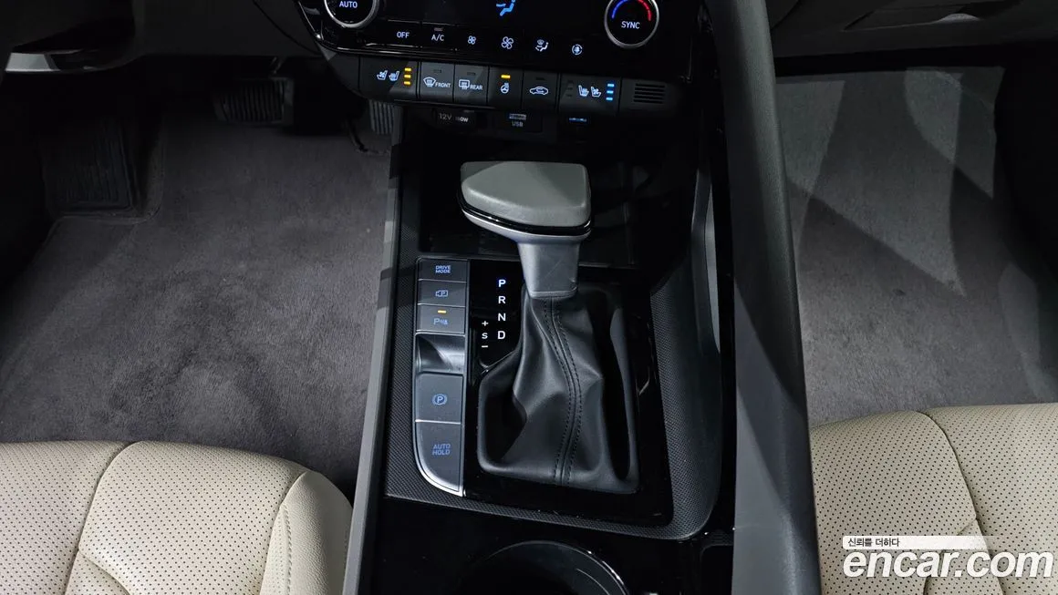 Hyundai AVANTE — фото 9