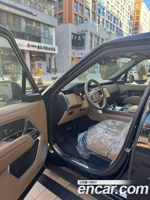 Land Rover Range Rover 2025 из KR, фото 4