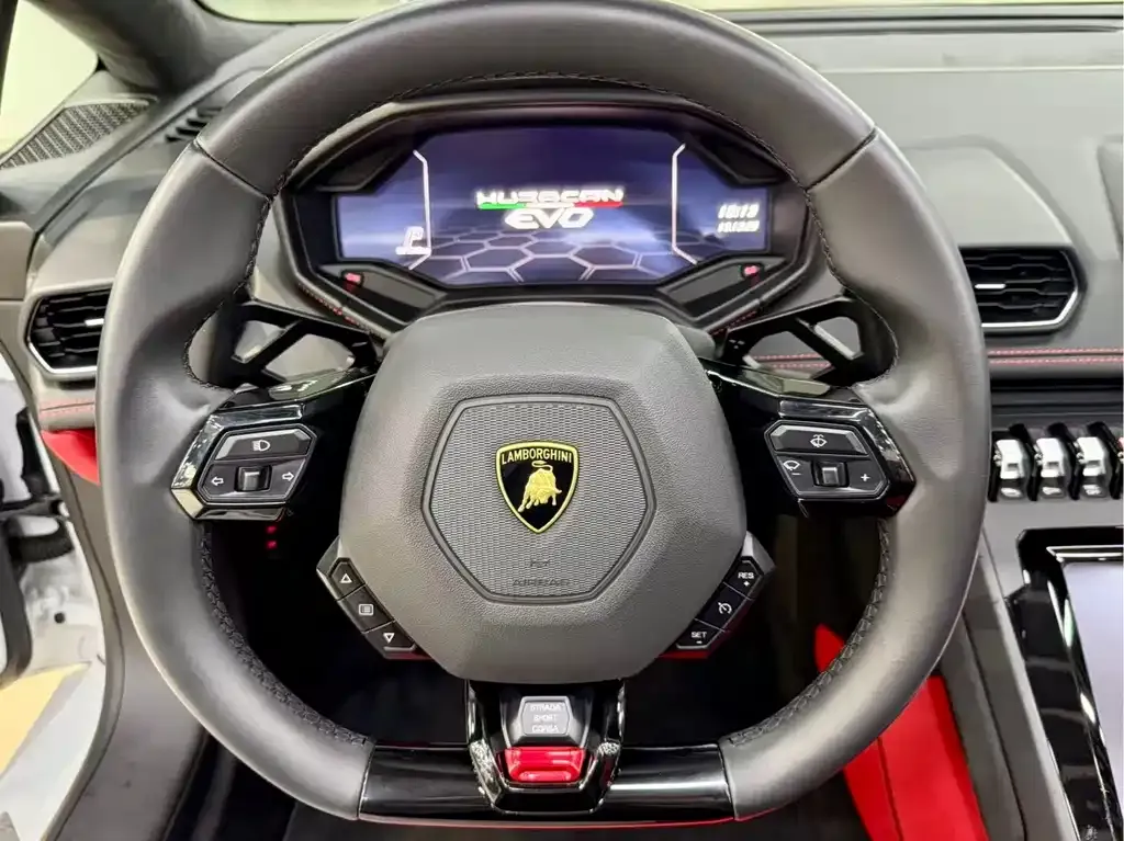 Lamborghini Huracan 2021 из CN, фото 5