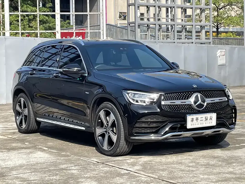 Mercedes-Benz GLC — фото 5