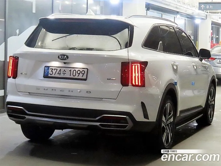 Kia Sorento — фото 4
