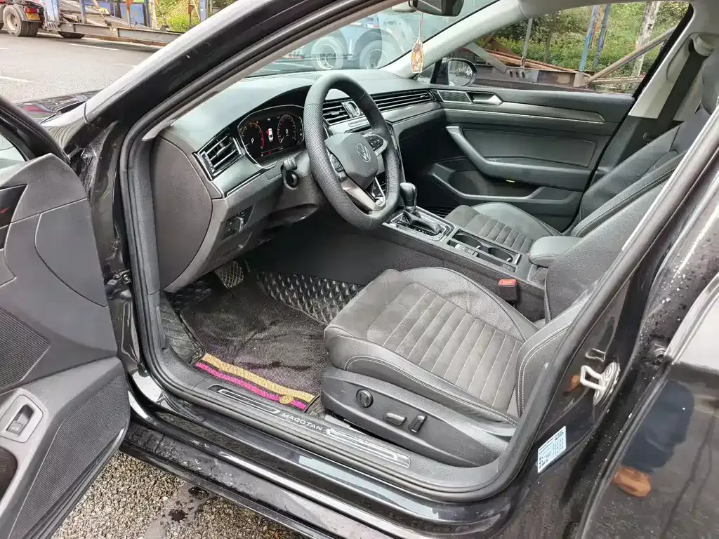 Volkswagen Magotan 2021 из CN, фото 3