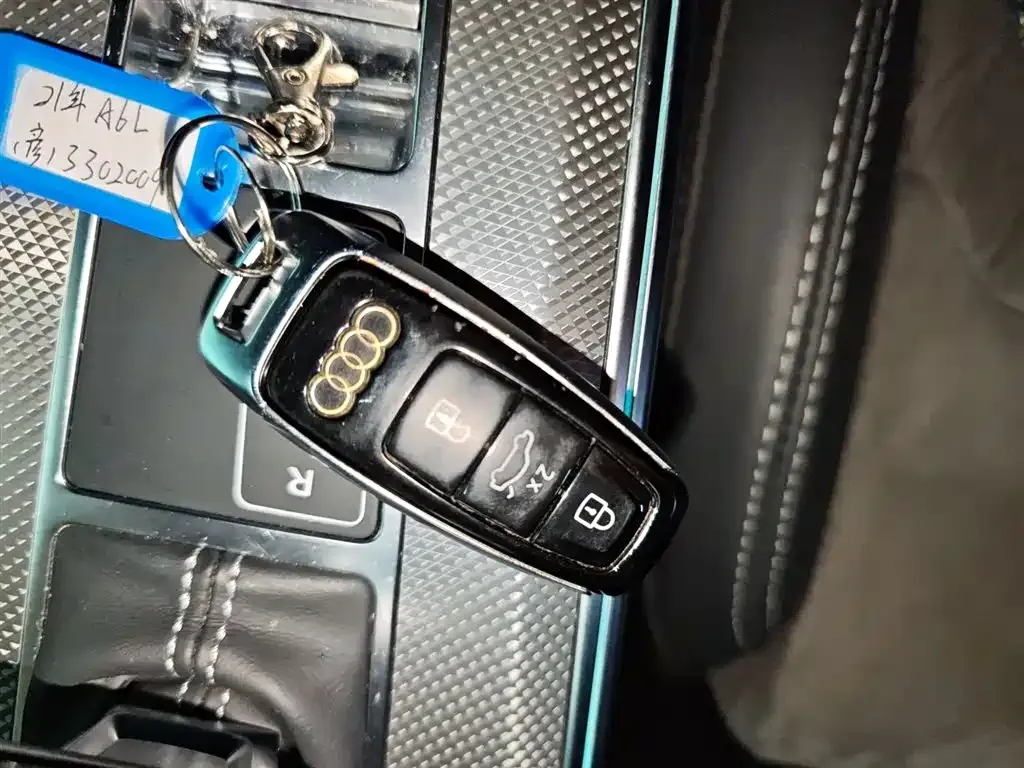 Audi A6L New Energy — фото 2