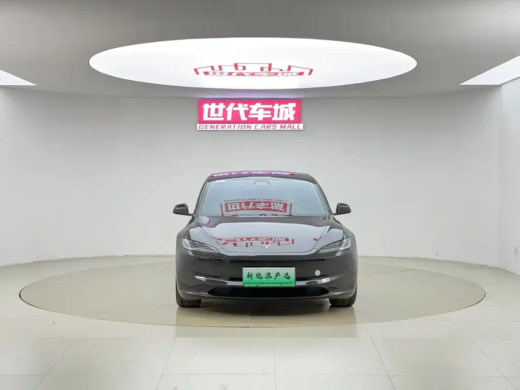Tesla Model 3 — фото 2