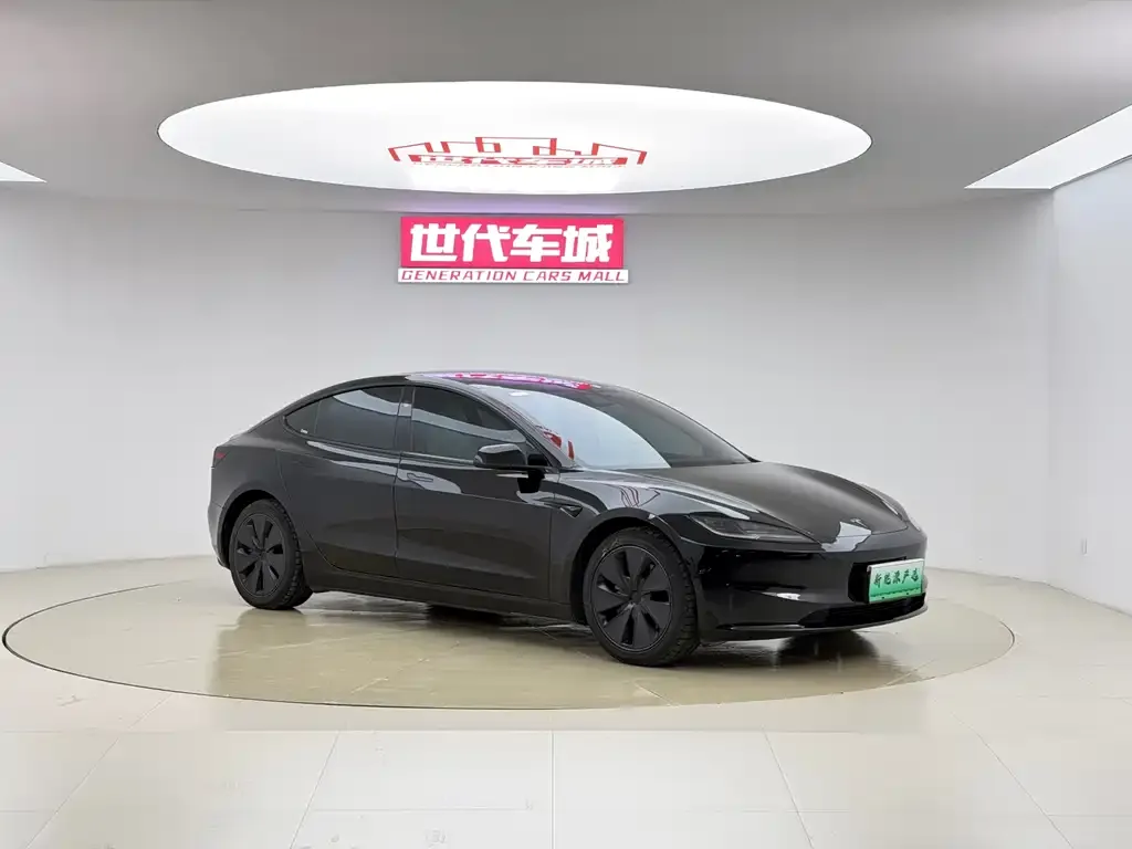 Tesla Model 3 — фото 6