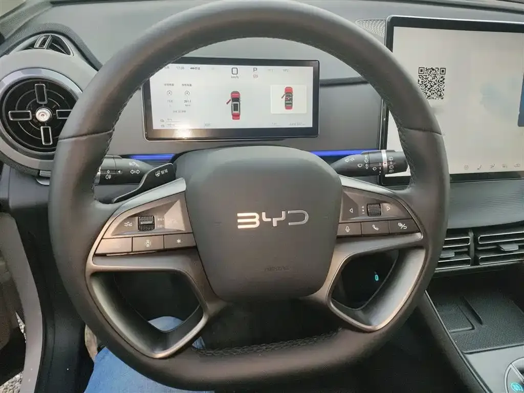 BYD Seal 05 DM-i — фото 7