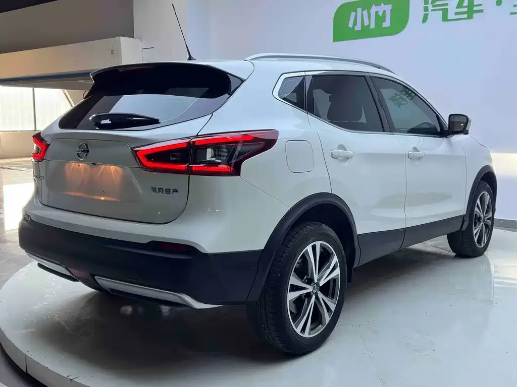Nissan Qashqai — фото 6