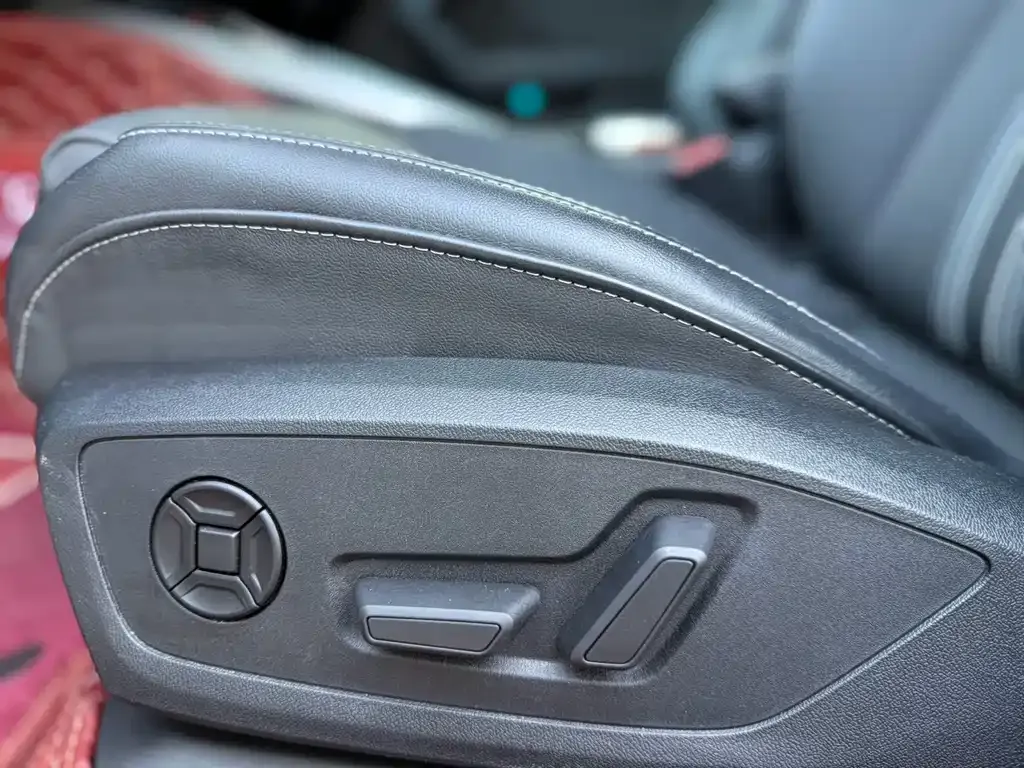 Audi A3 2023 из CN, фото 10