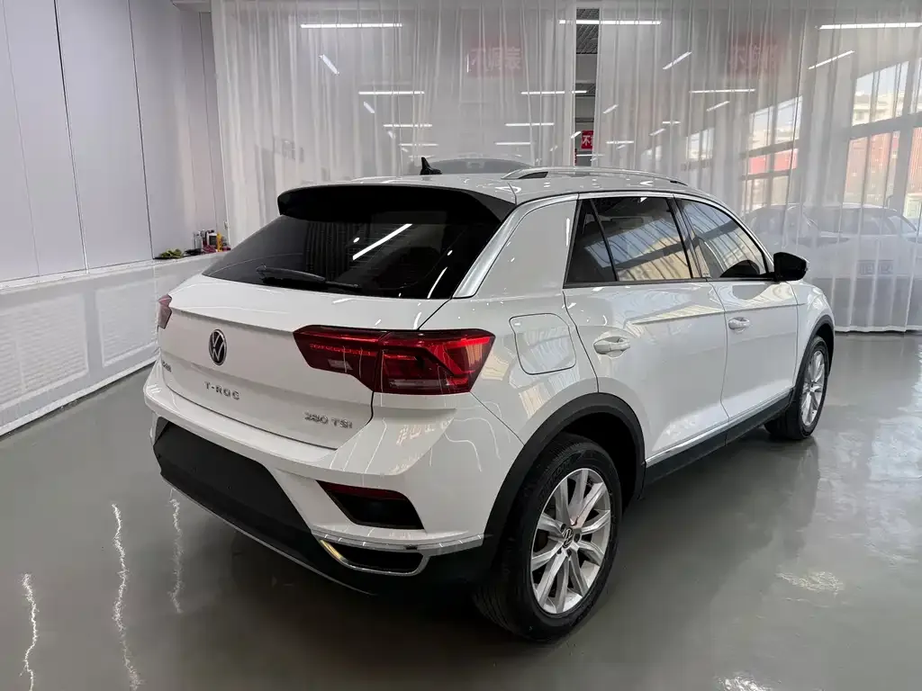 Volkswagen T-Roc 2022 из CN, фото 7