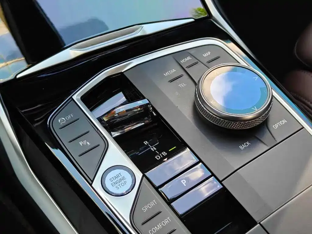 BMW i3 2023 из CN, фото 5
