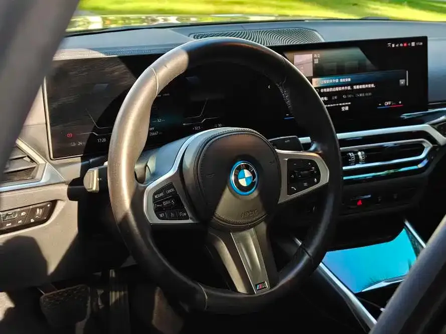 BMW i3 2023 из CN, фото 2