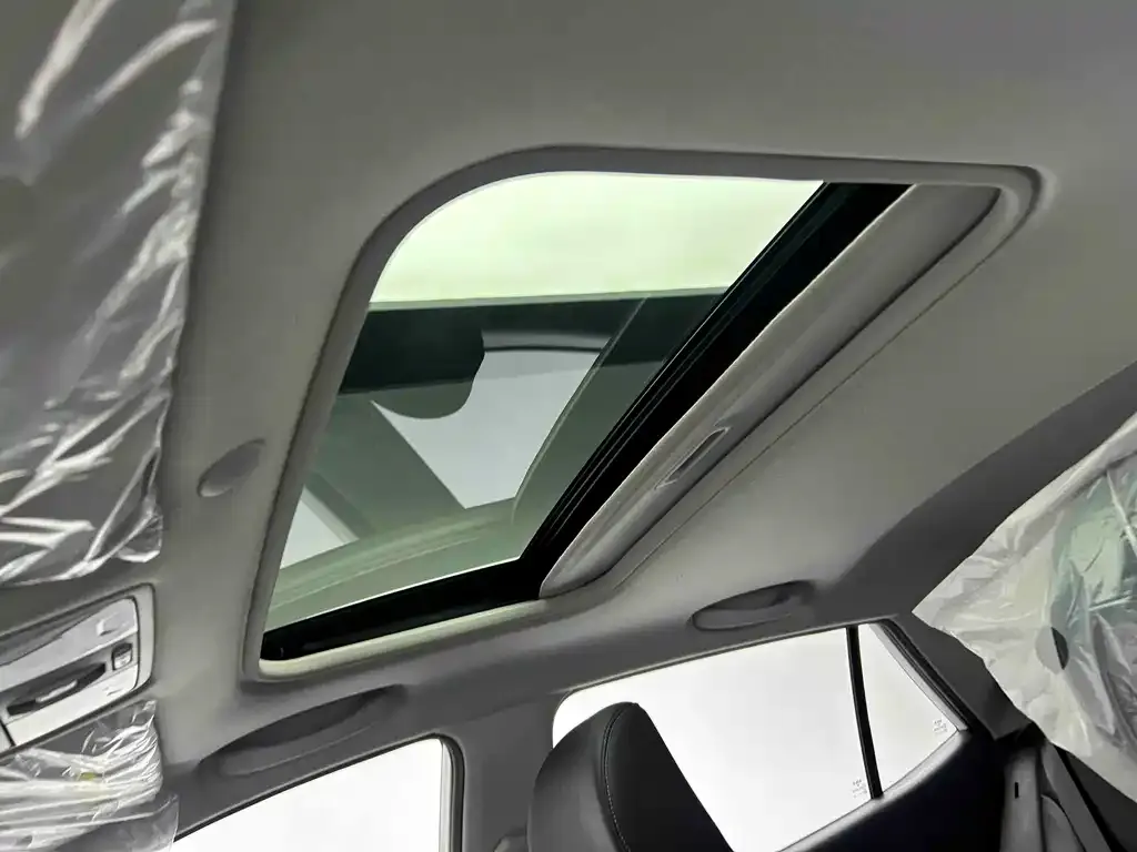 Kia KX1 — фото 2