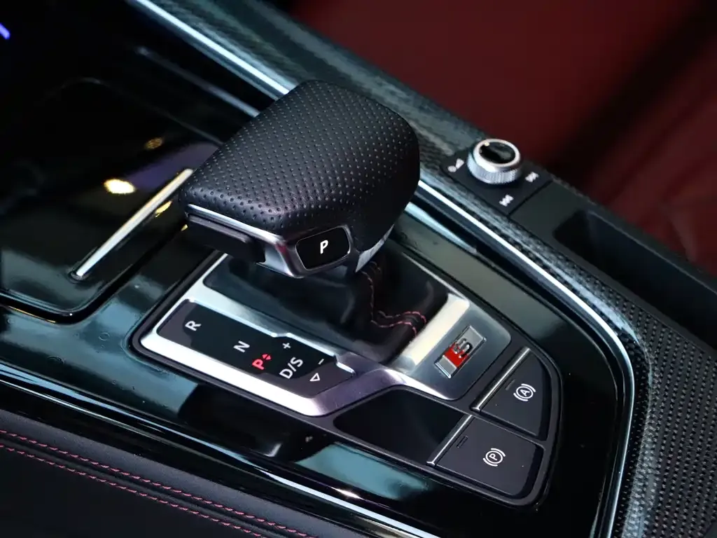 Audi S4 2023 из CN, фото 9
