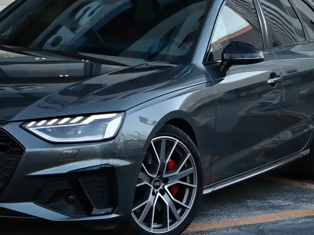 Audi S4 2023 из CN, фото 4