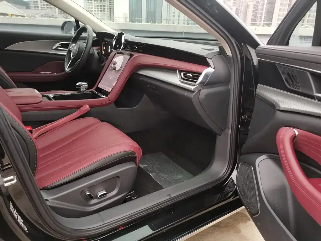 Hongqi H5 2024 из CN, фото 10