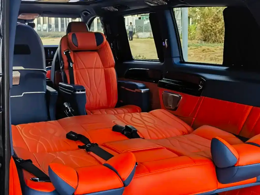 Mercedes-Benz Vito 2023 из CN, фото 4