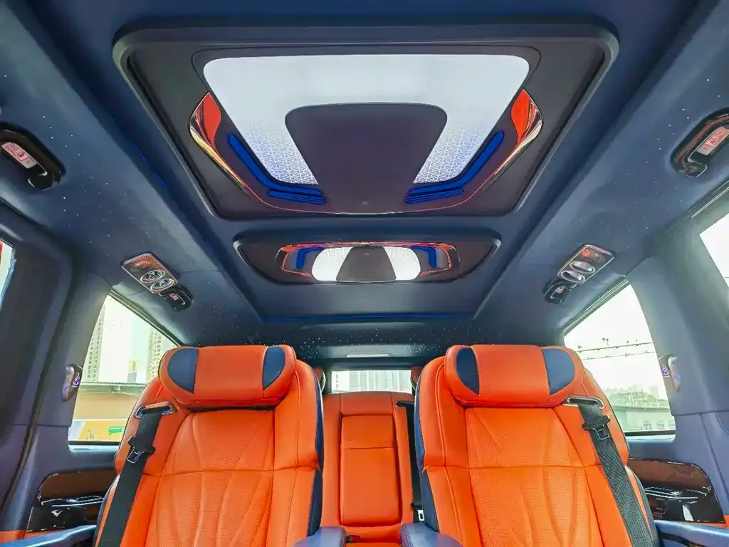Mercedes-Benz Vito 2023 из CN, фото 2