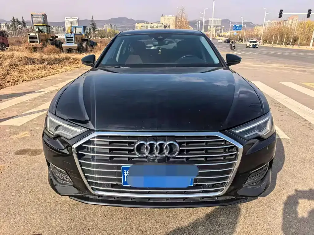 Audi A6L 2021 из CN, фото 9