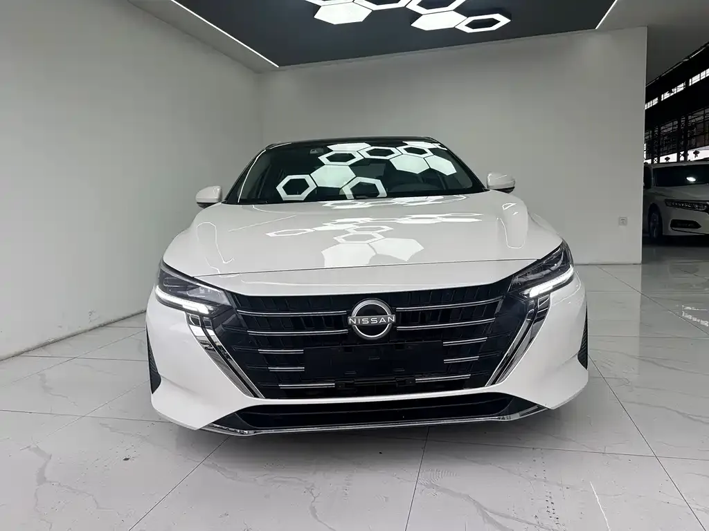 Nissan Sylphy 2023 из CN, фото 5