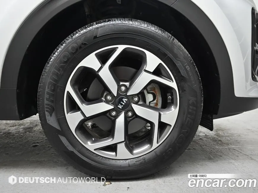 Kia Sportage — фото 5