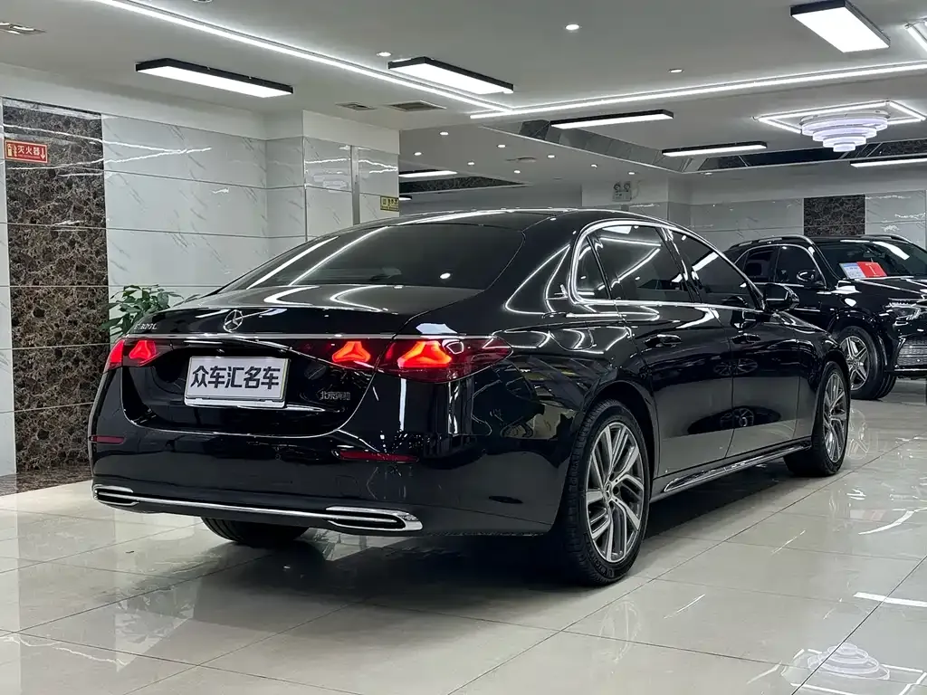 Mercedes-Benz E-Class 2024 из CN, фото 10