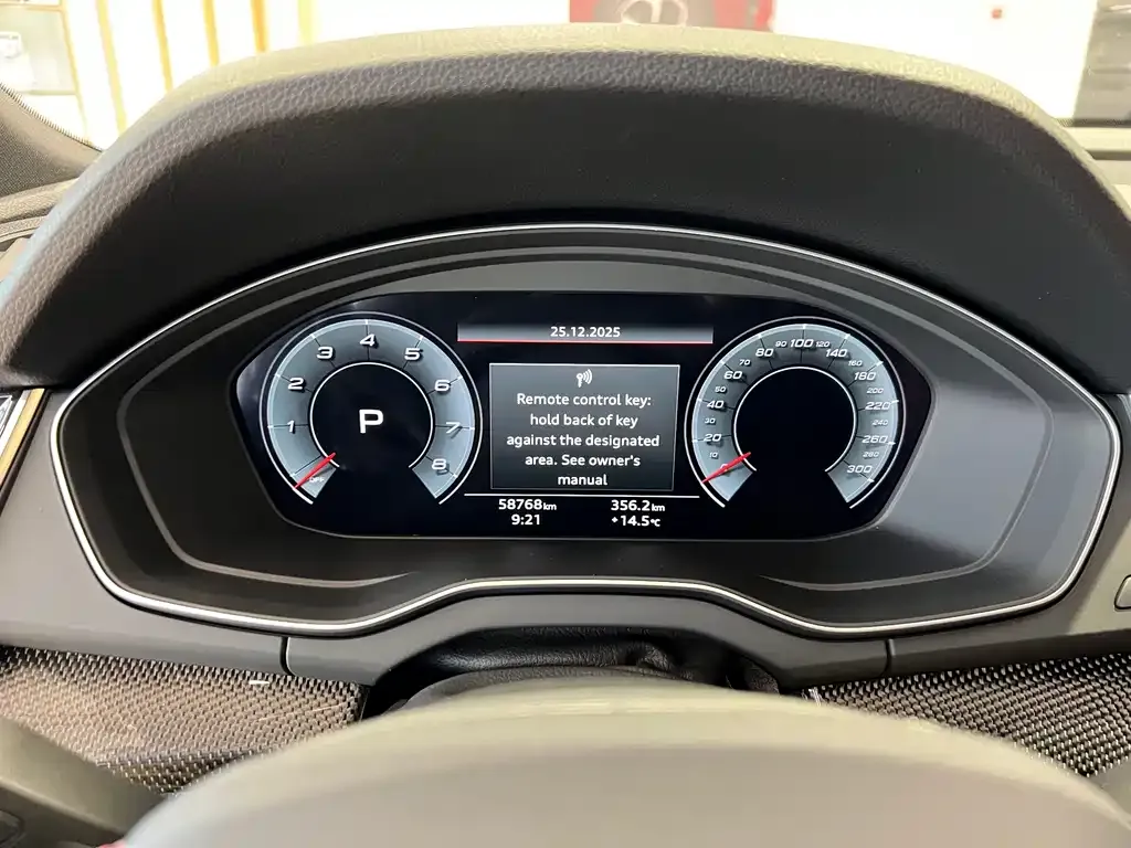 Audi SQ5 Sportback 2024 из CN, фото 7