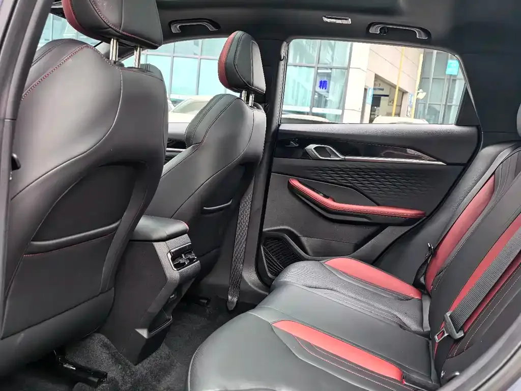 Geely Binyue 2022 из CN, фото 5