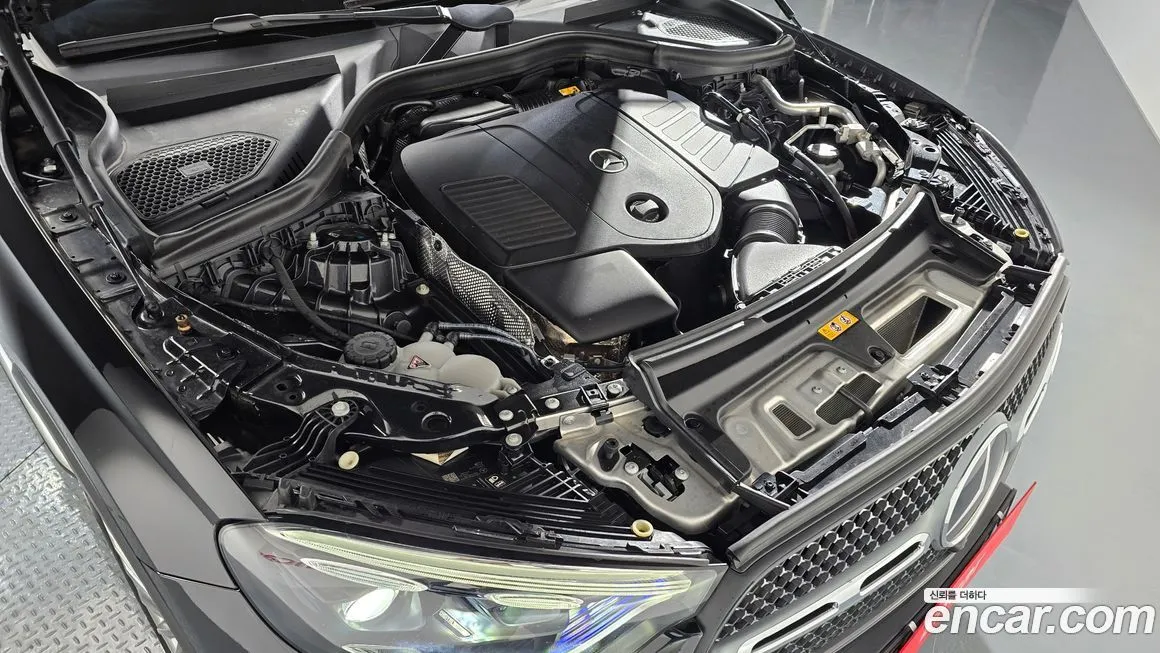 Mercedes-Benz GLC-Class 2023 из KR, фото 5