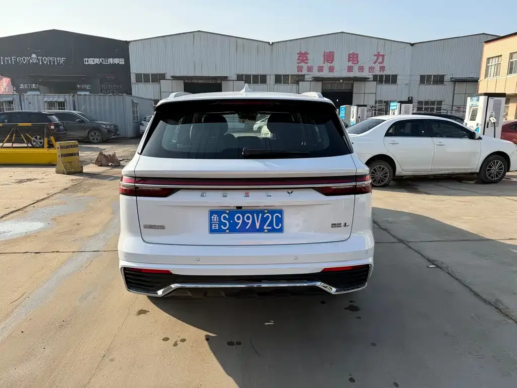 Geely Xingyue L 2025 из CN, фото 2