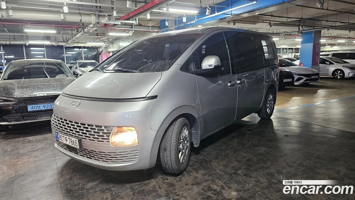 Hyundai Staria — фото 2