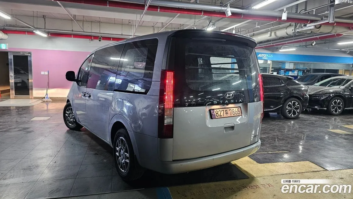 Hyundai Staria — фото 4
