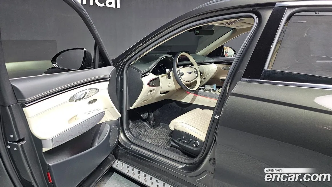 Genesis GV70 — фото 10